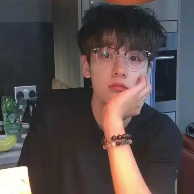 贺蓉桐